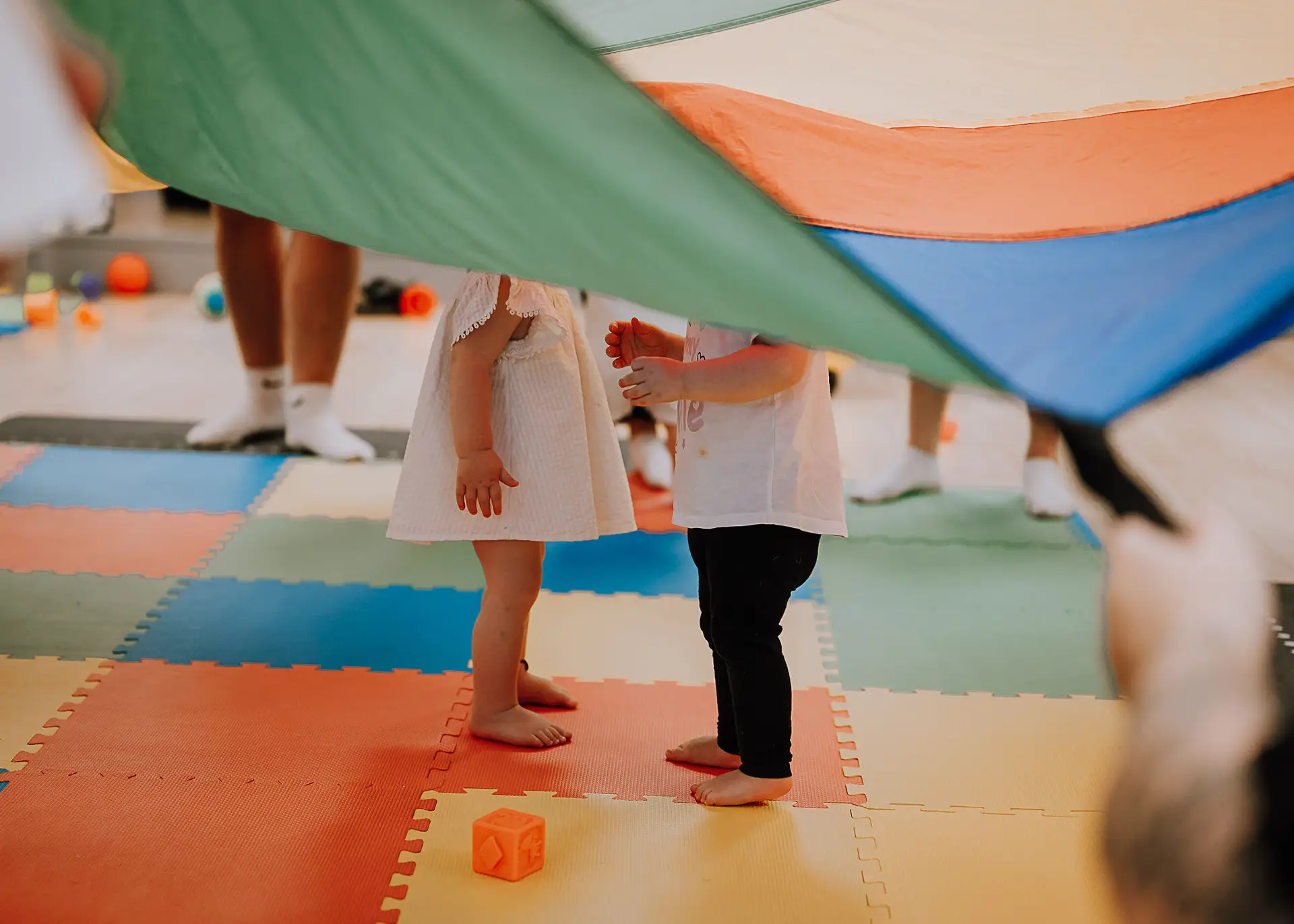 Movers Dots mum and baby movers class run by Forever Young People